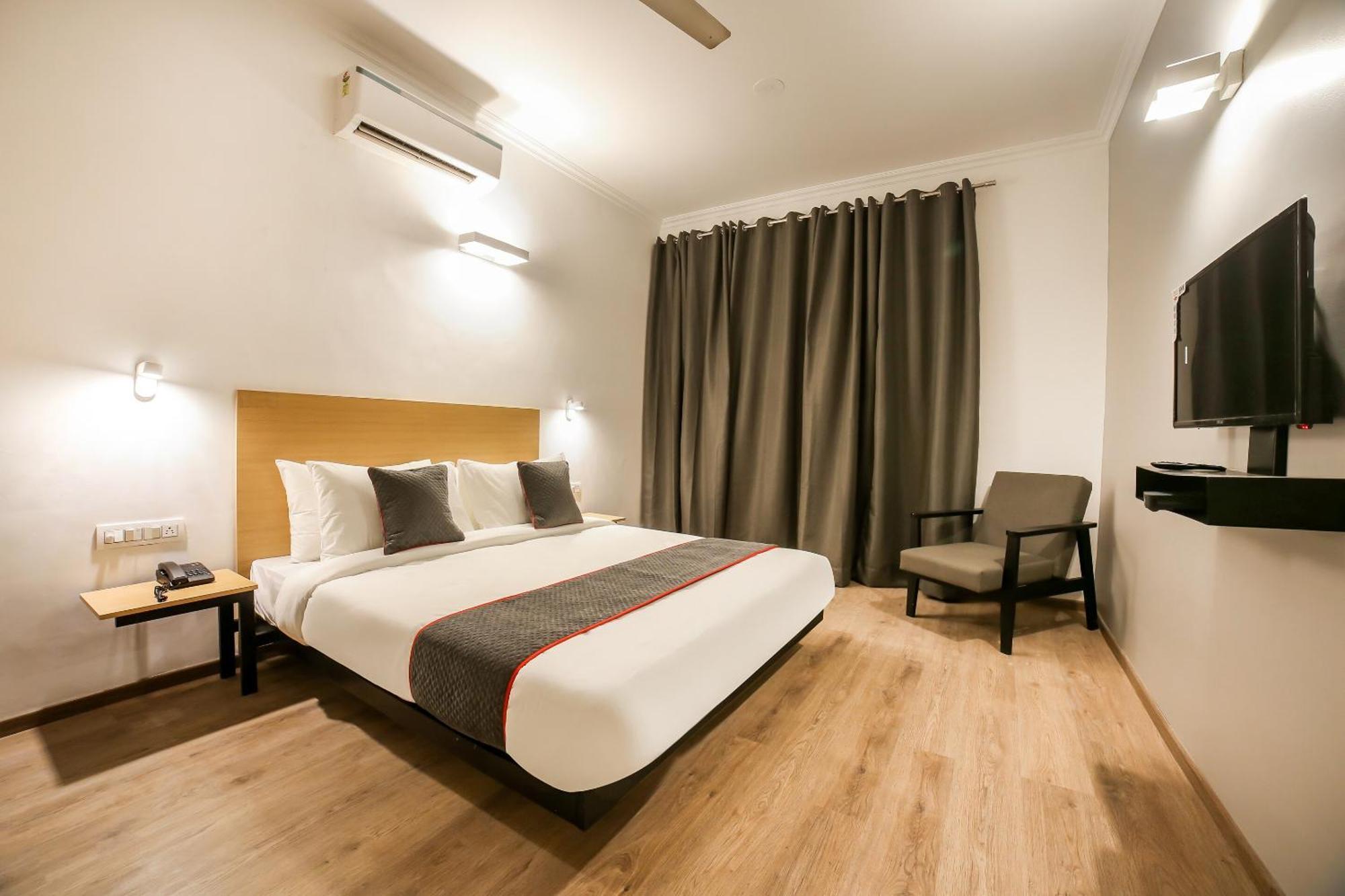 Hotel King Plaza Near Delhi Airport New Delhi Extérieur photo